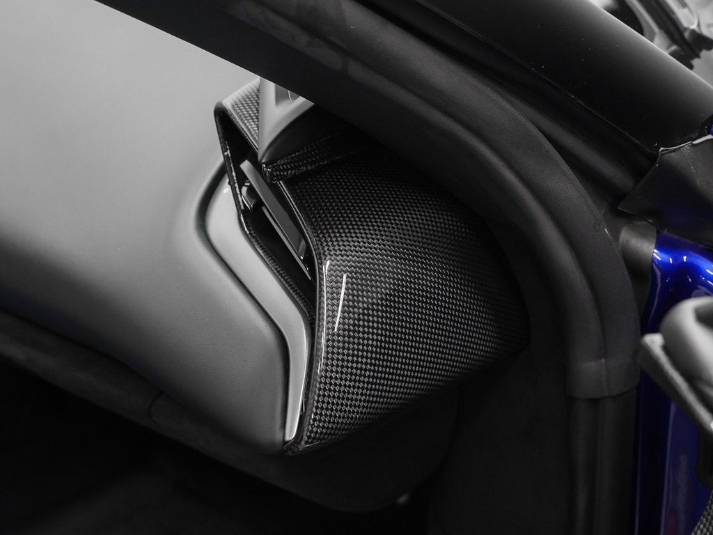 2023 Ferrari SF90 Spider Base