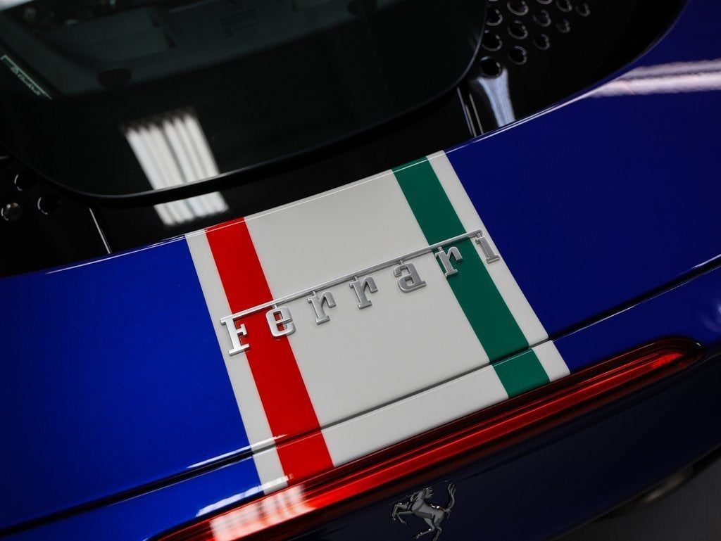 2023 Ferrari SF90 Spider Base