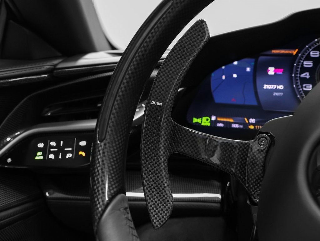 2023 Ferrari SF90 Spider Base