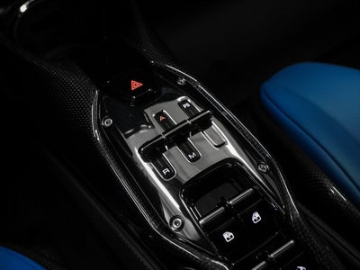 2023 Ferrari SF90 Spider Base