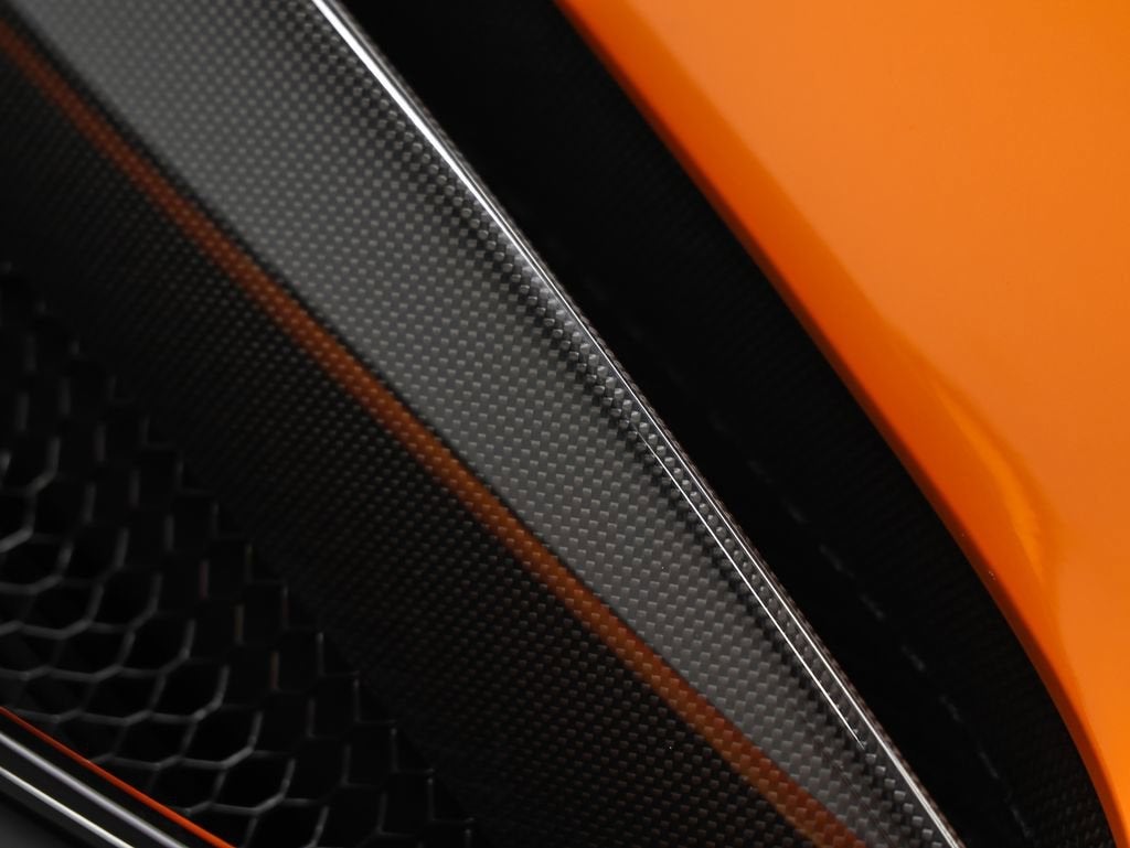 2023 Ferrari SF90 Spider Base