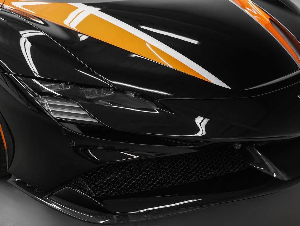 2023 Ferrari SF90 Spider Base