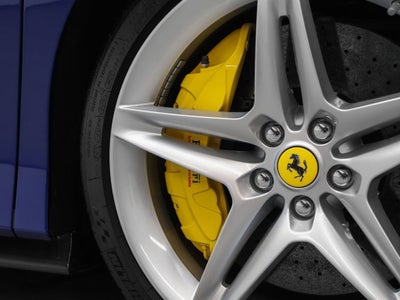 2022 Ferrari SF90 Spider Base