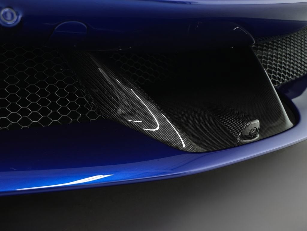 2022 Ferrari SF90 Spider Base