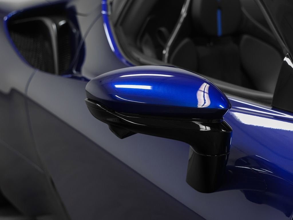 2022 Ferrari SF90 Spider Base