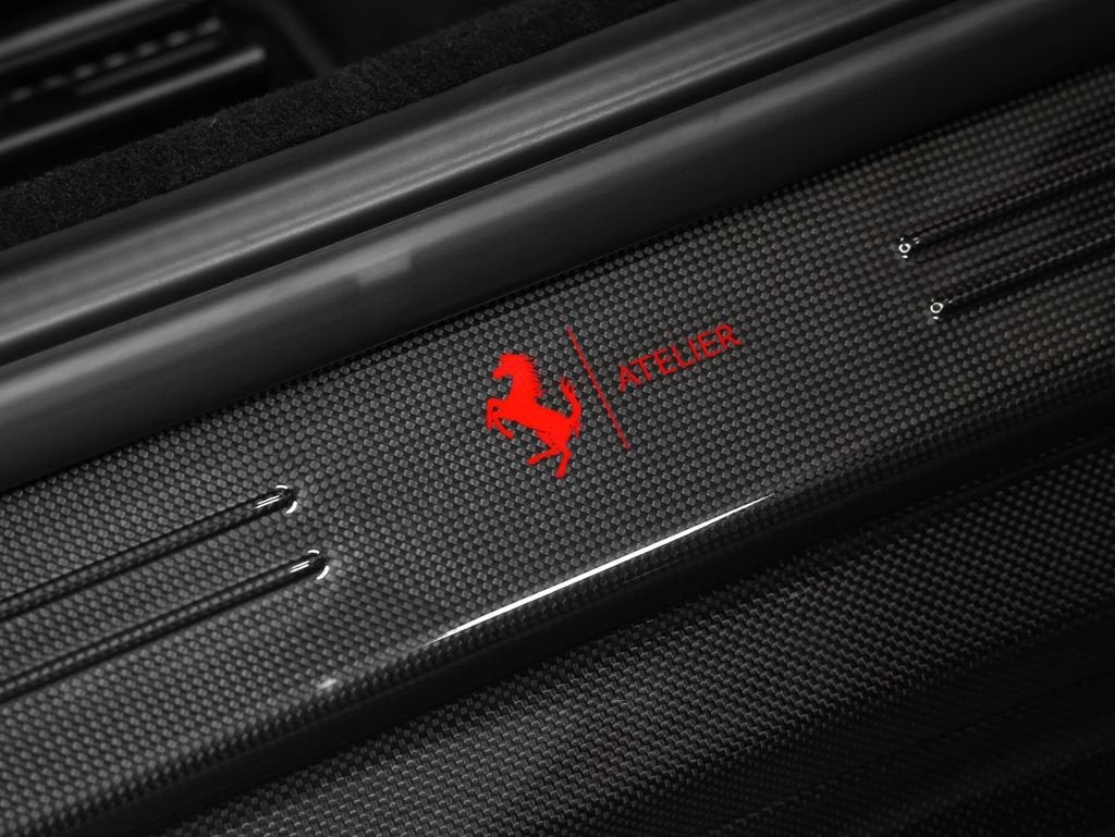 2022 Ferrari 812 GTS Base