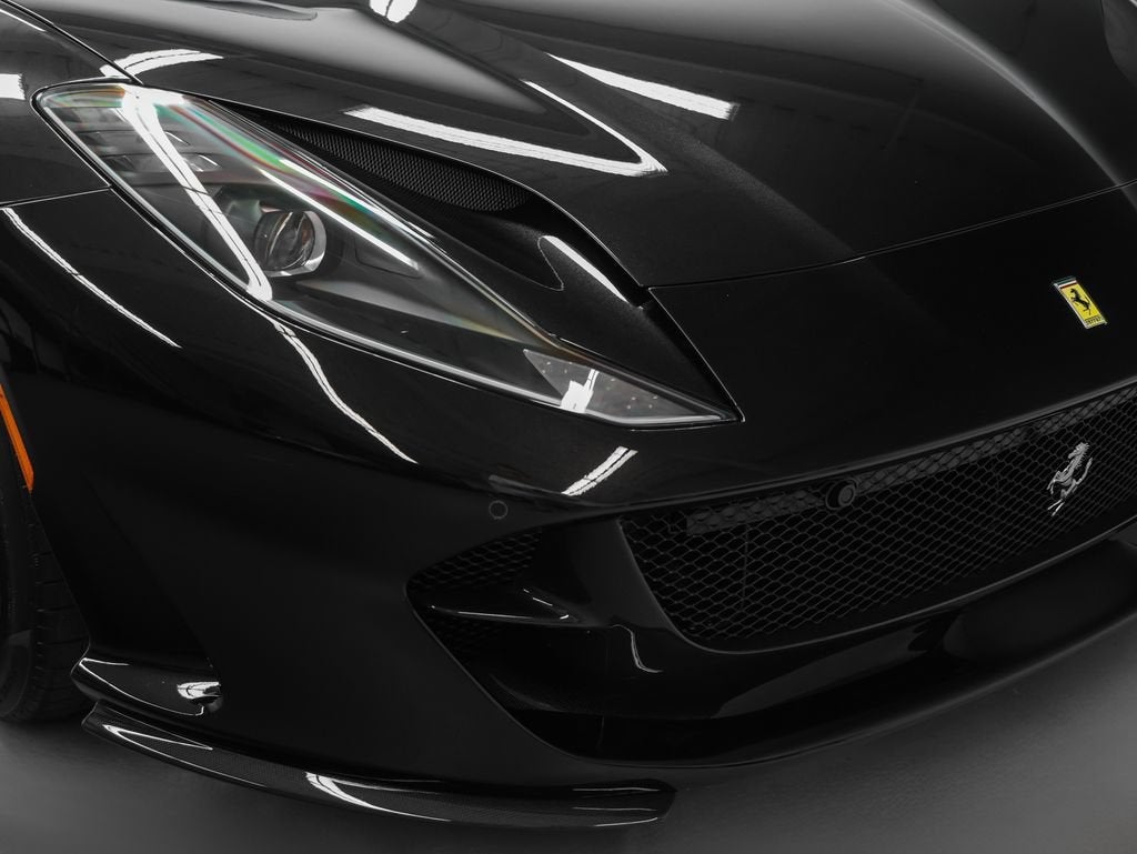 2022 Ferrari 812 GTS Base