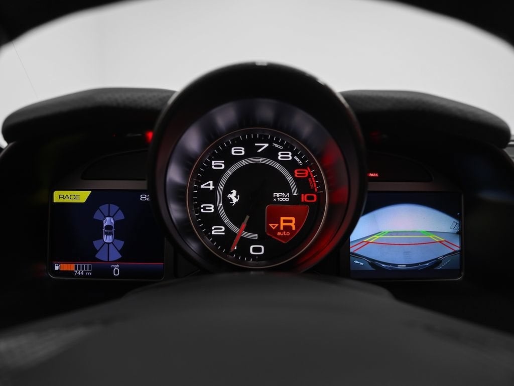 2022 Ferrari 812 GTS Base