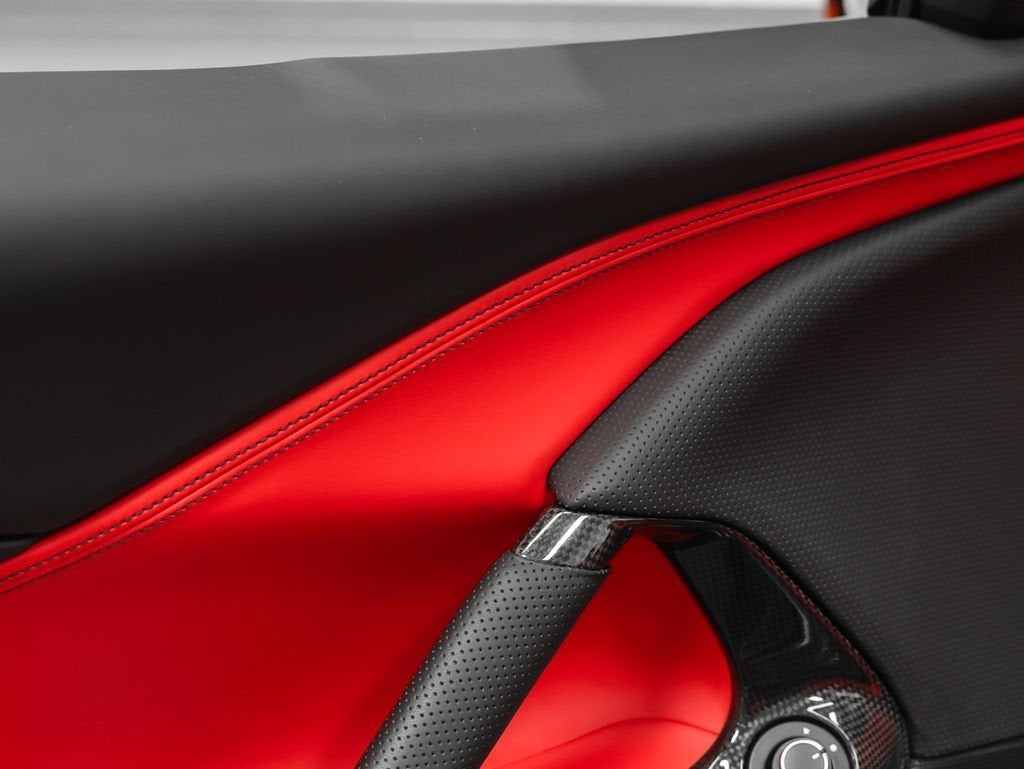 2022 Ferrari 812 GTS Base
