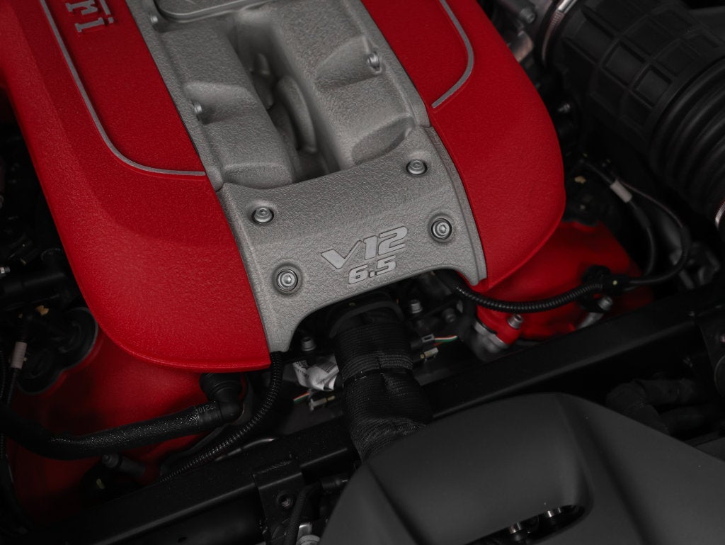 2023 Ferrari 812 GTS Base