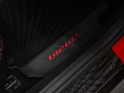 2023 Ferrari 812 GTS Base