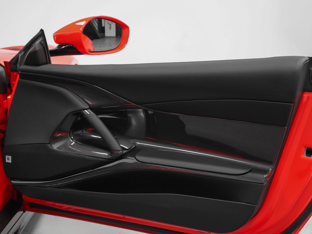 2023 Ferrari 812 GTS Base