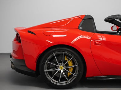 2023 Ferrari 812 GTS Base