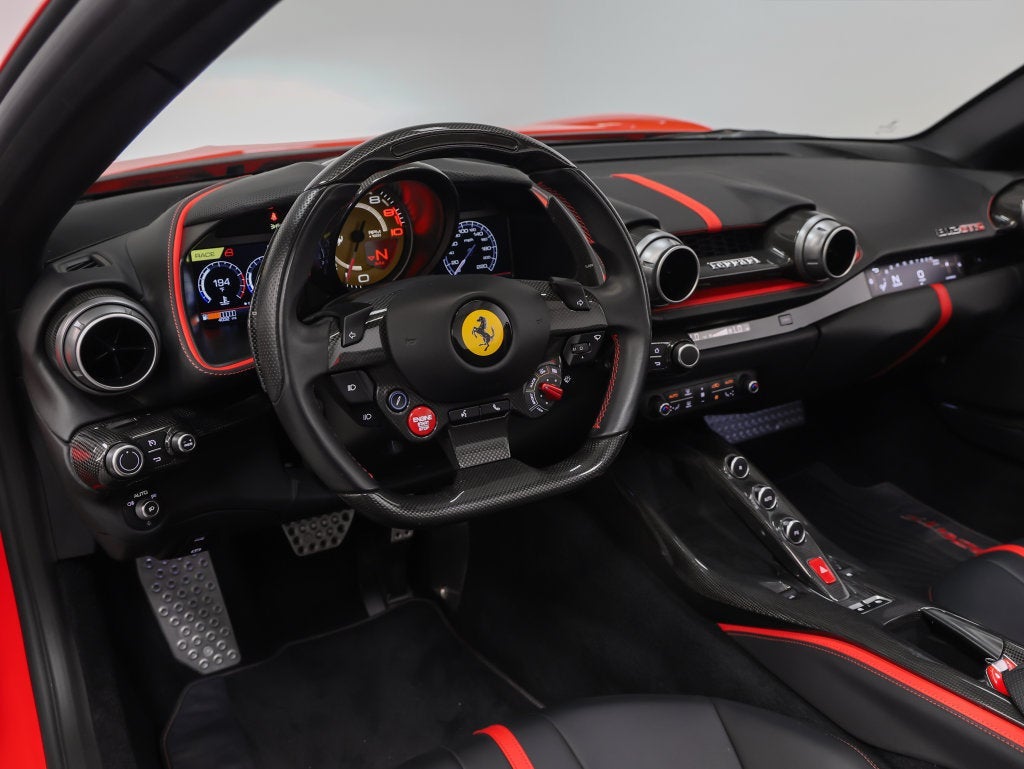 2023 Ferrari 812 GTS Base
