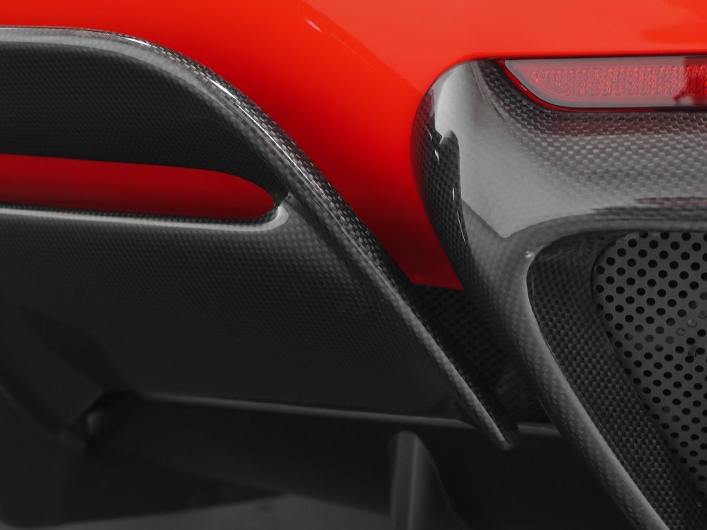 2023 Ferrari 812 GTS Base