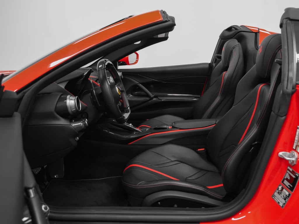 2023 Ferrari 812 GTS Base