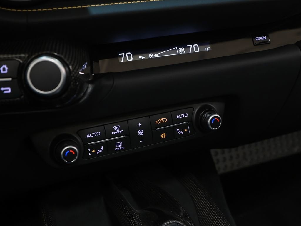 2021 Ferrari 812 GTS Base