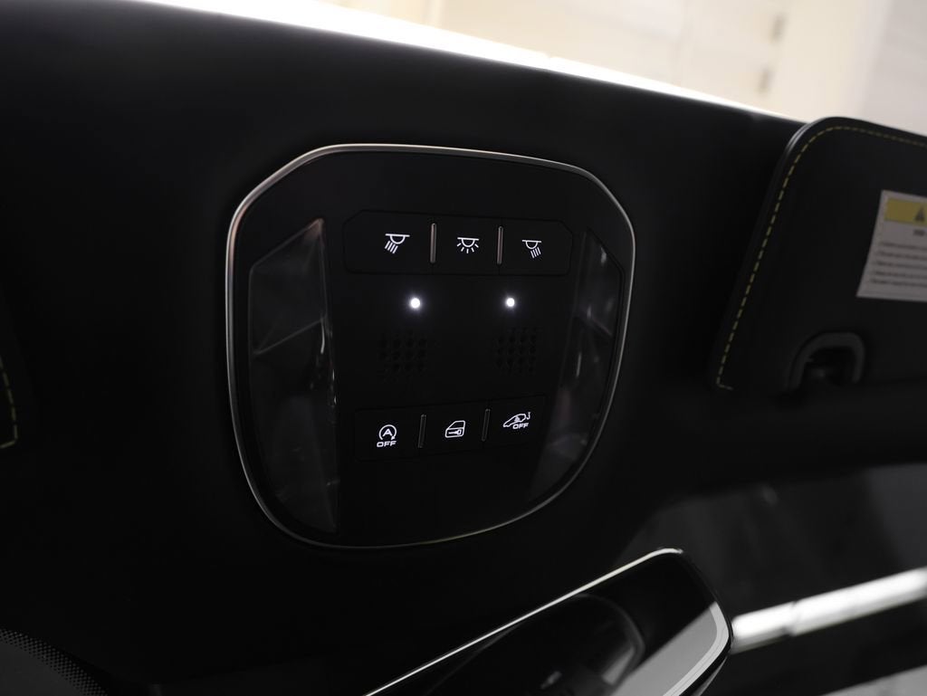 2021 Ferrari 812 GTS Base