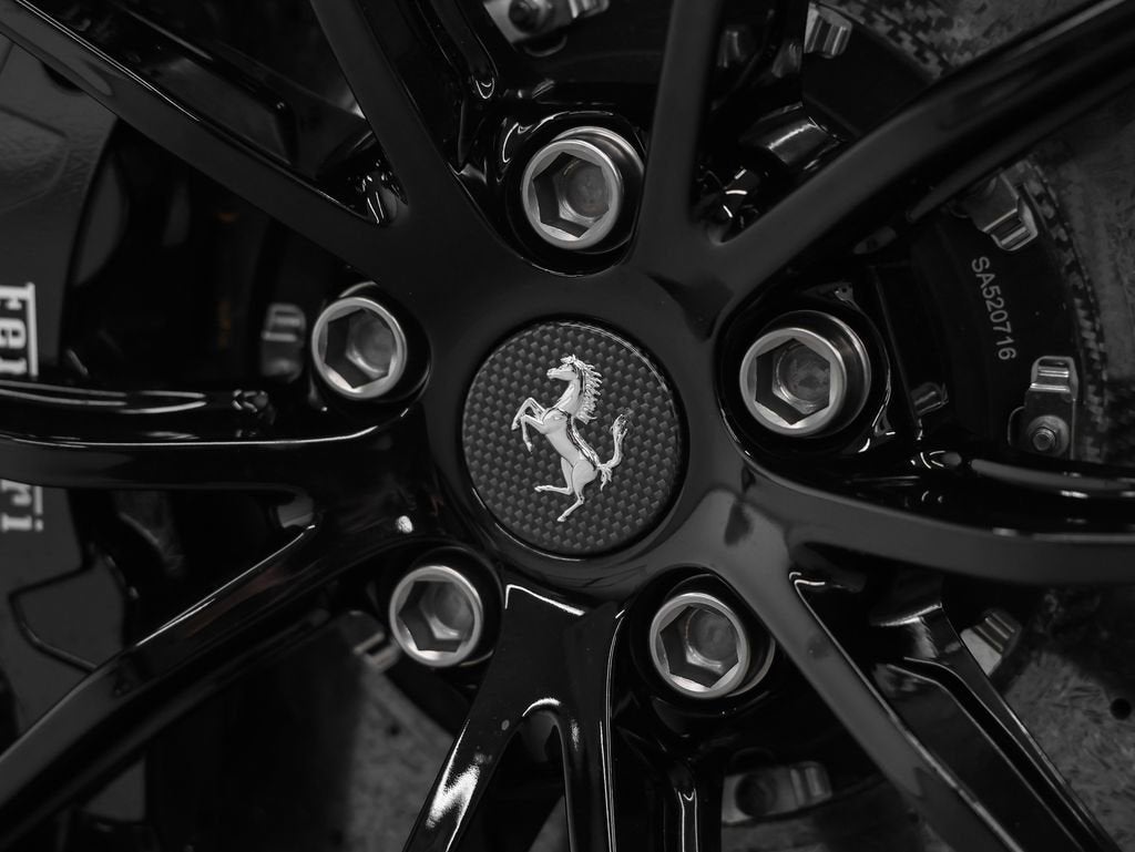 2021 Ferrari 812 GTS Base