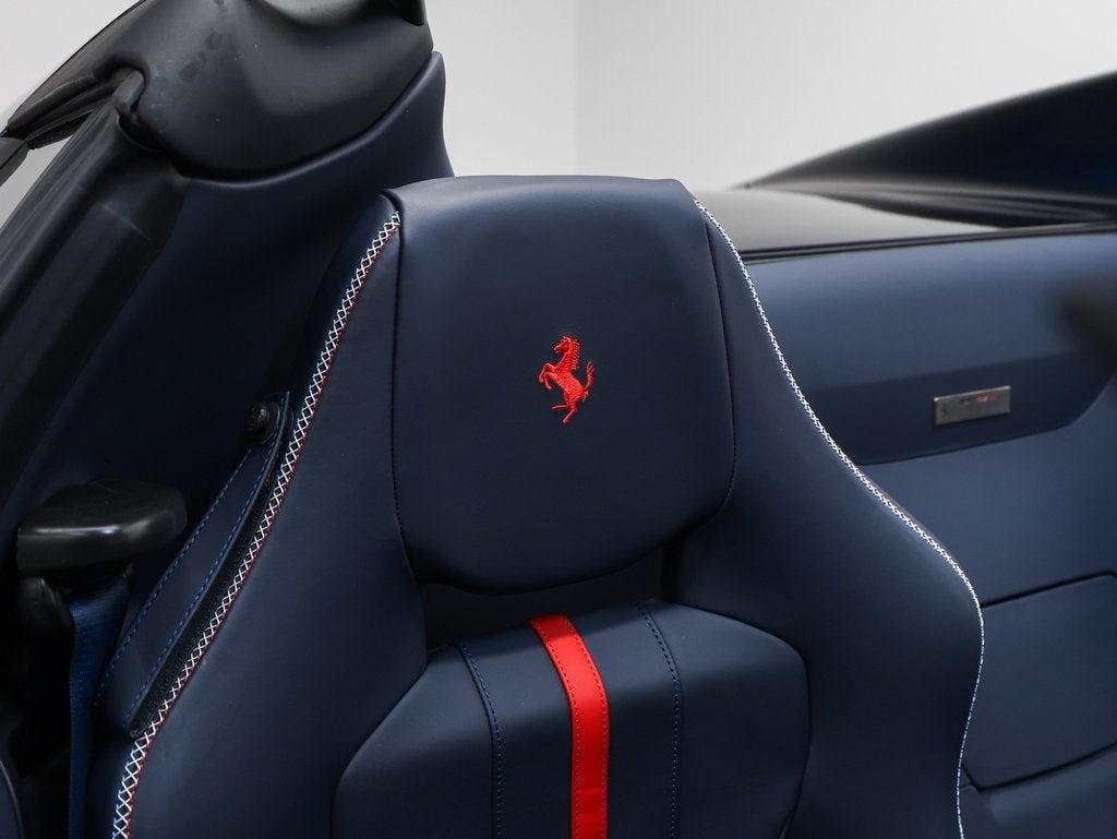 2021 Ferrari 812 GTS Base