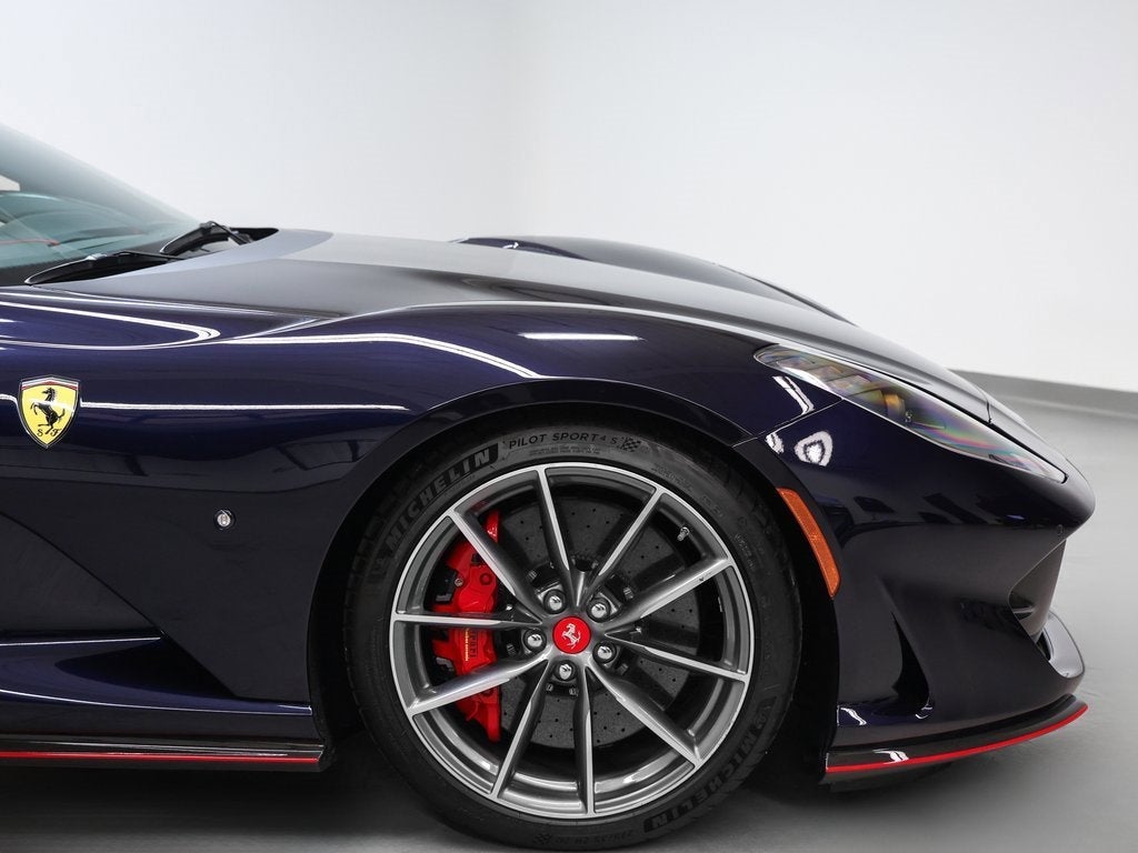 2021 Ferrari 812 GTS Base