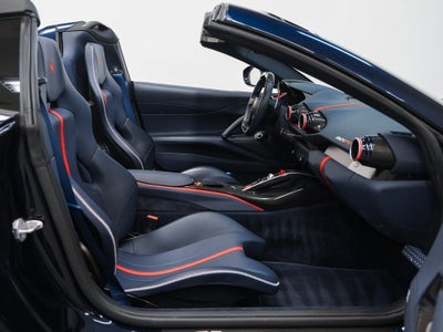 2021 Ferrari 812 GTS Base