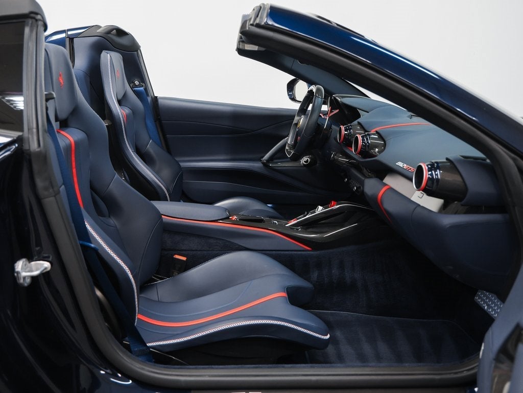 2021 Ferrari 812 GTS Base