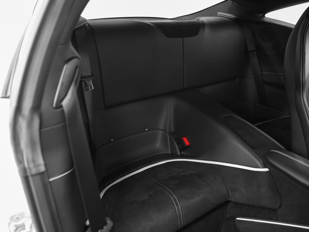 2023 Ferrari Roma Base