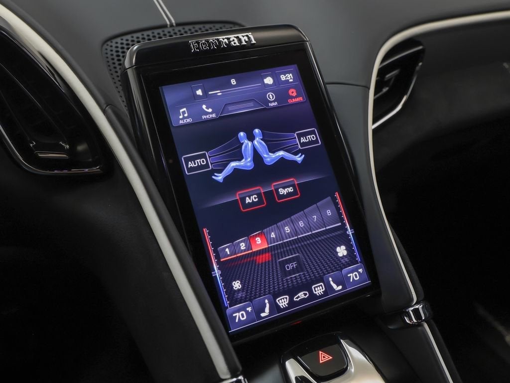 2023 Ferrari Roma Base