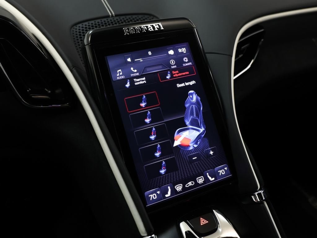 2023 Ferrari Roma Base