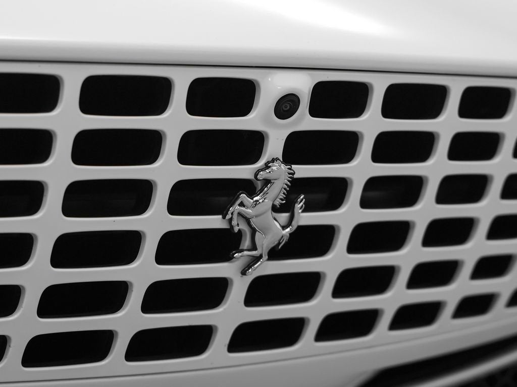 2023 Ferrari Roma Base