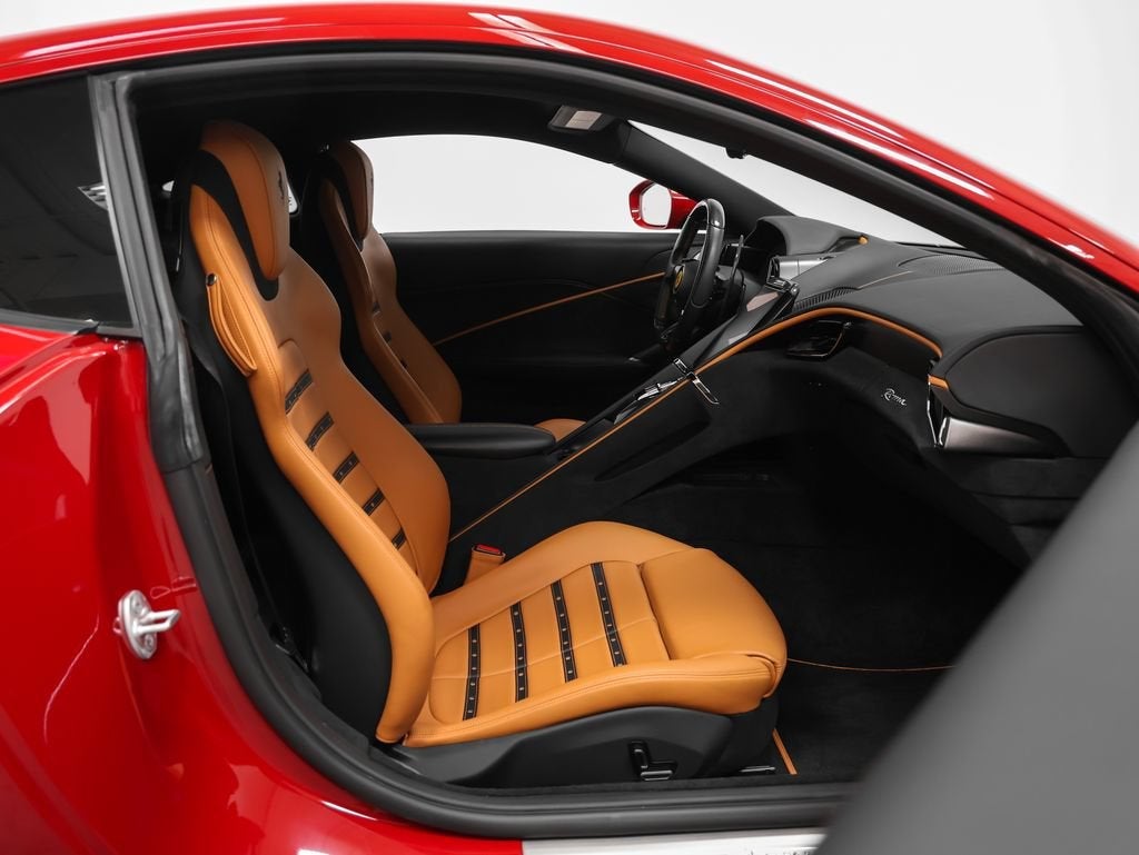 2023 Ferrari Roma Base