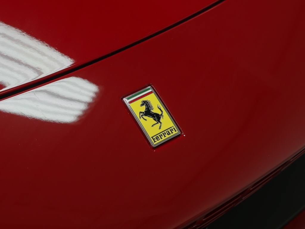 2023 Ferrari Roma Base