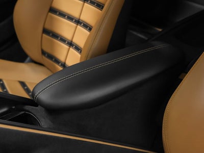 2023 Ferrari Roma Base