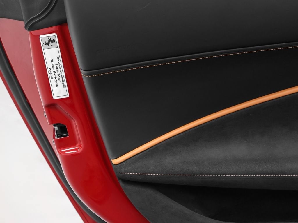2023 Ferrari Roma Base