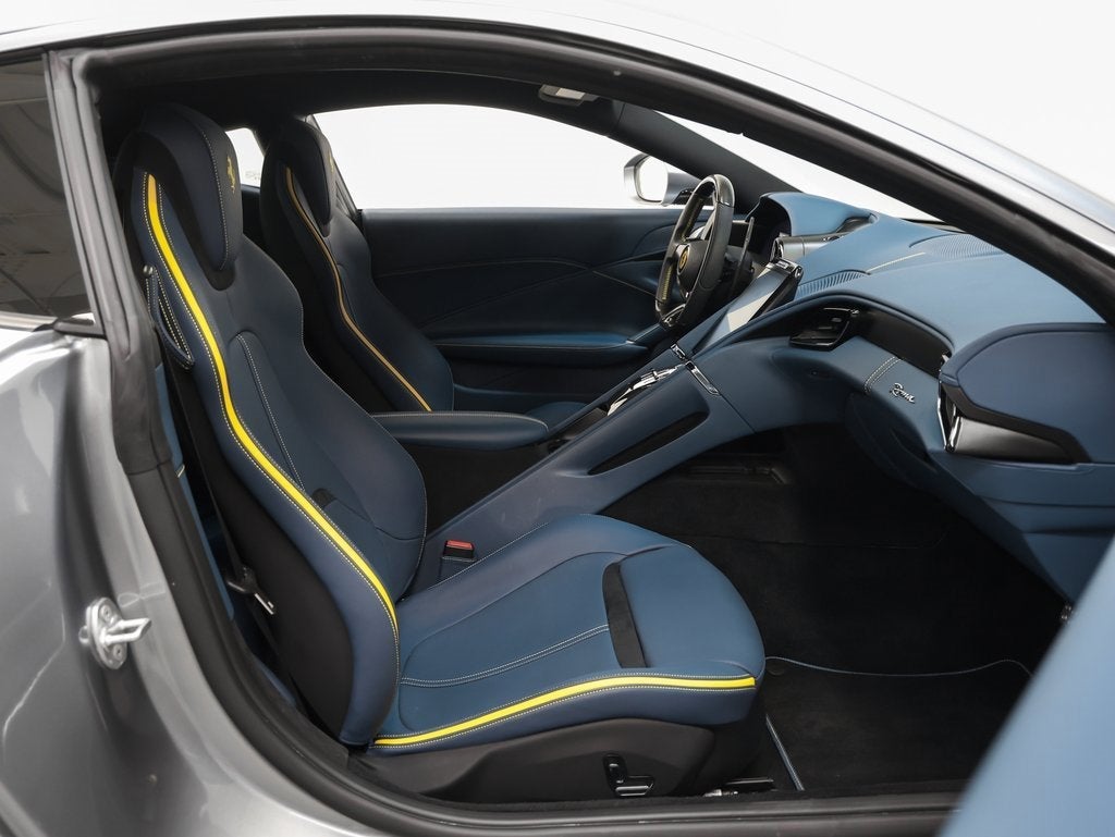 2024 Ferrari Roma Base