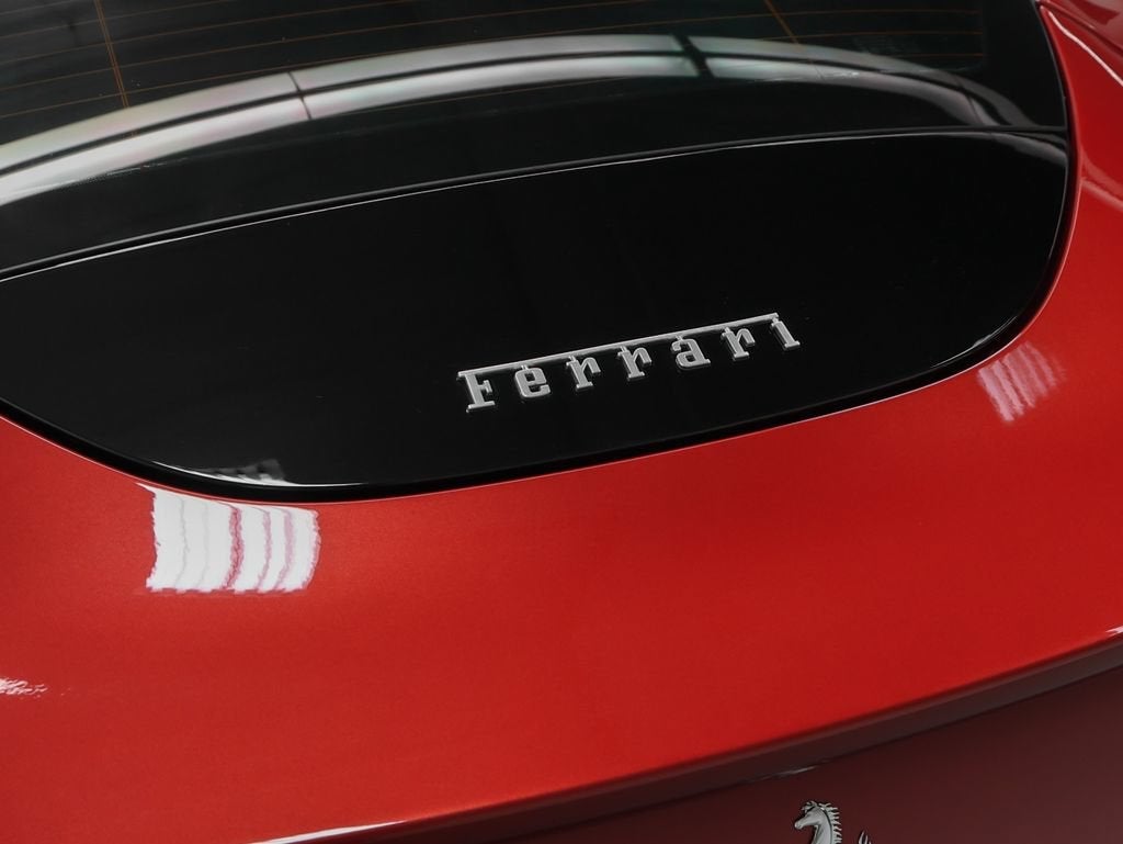2022 Ferrari Roma Base