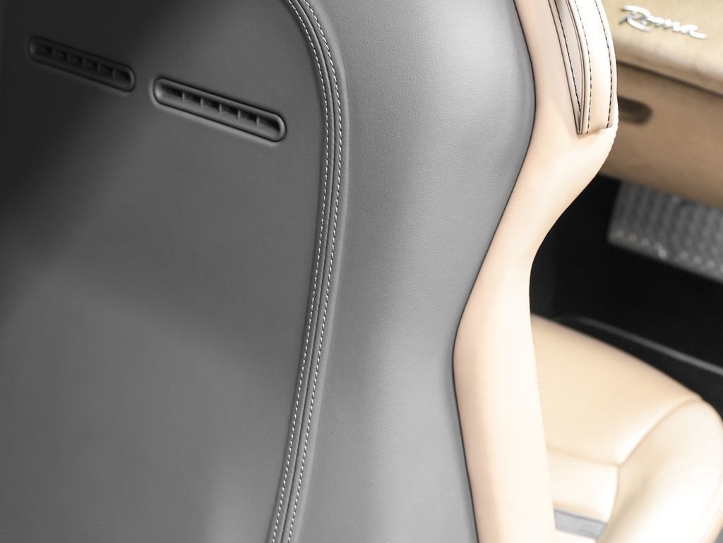 2022 Ferrari Roma Base