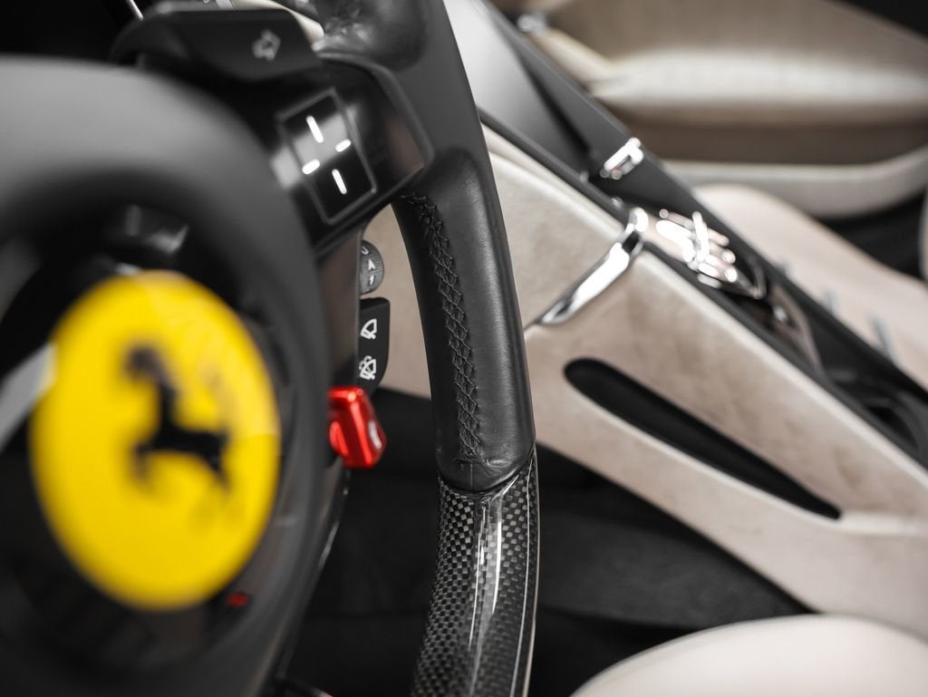 2022 Ferrari Roma Base