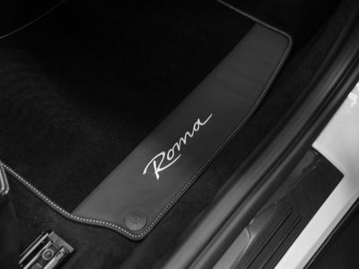 2023 Ferrari Roma Base