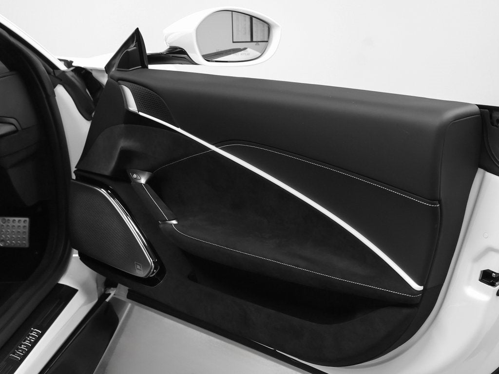 2023 Ferrari Roma Base