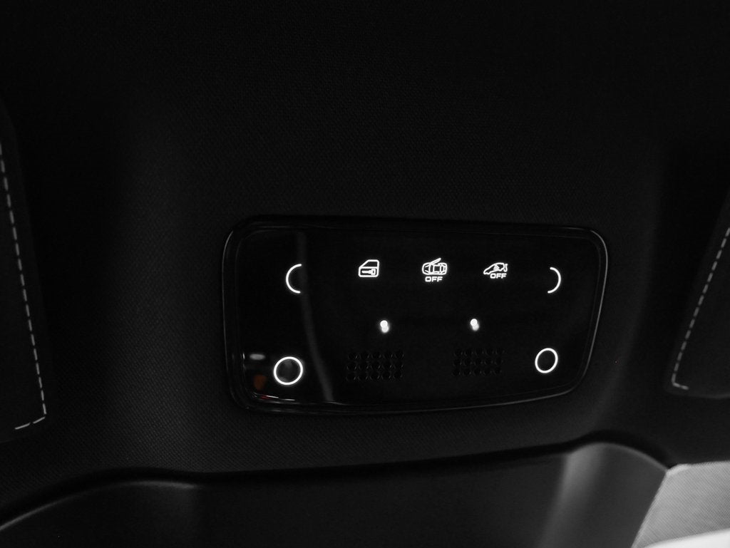 2023 Ferrari Roma Base