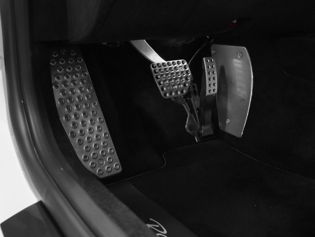 2023 Ferrari Roma Base