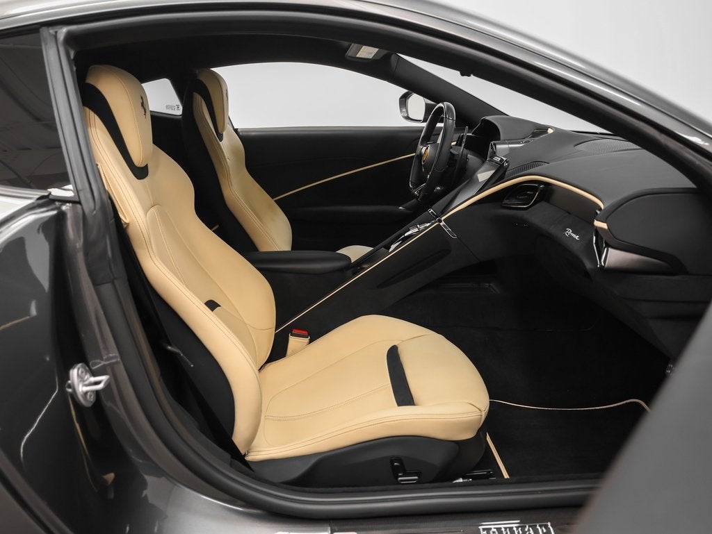 2024 Ferrari Roma Base