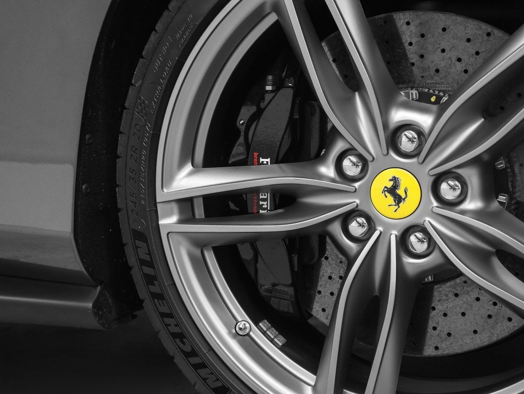 2024 Ferrari Roma Base