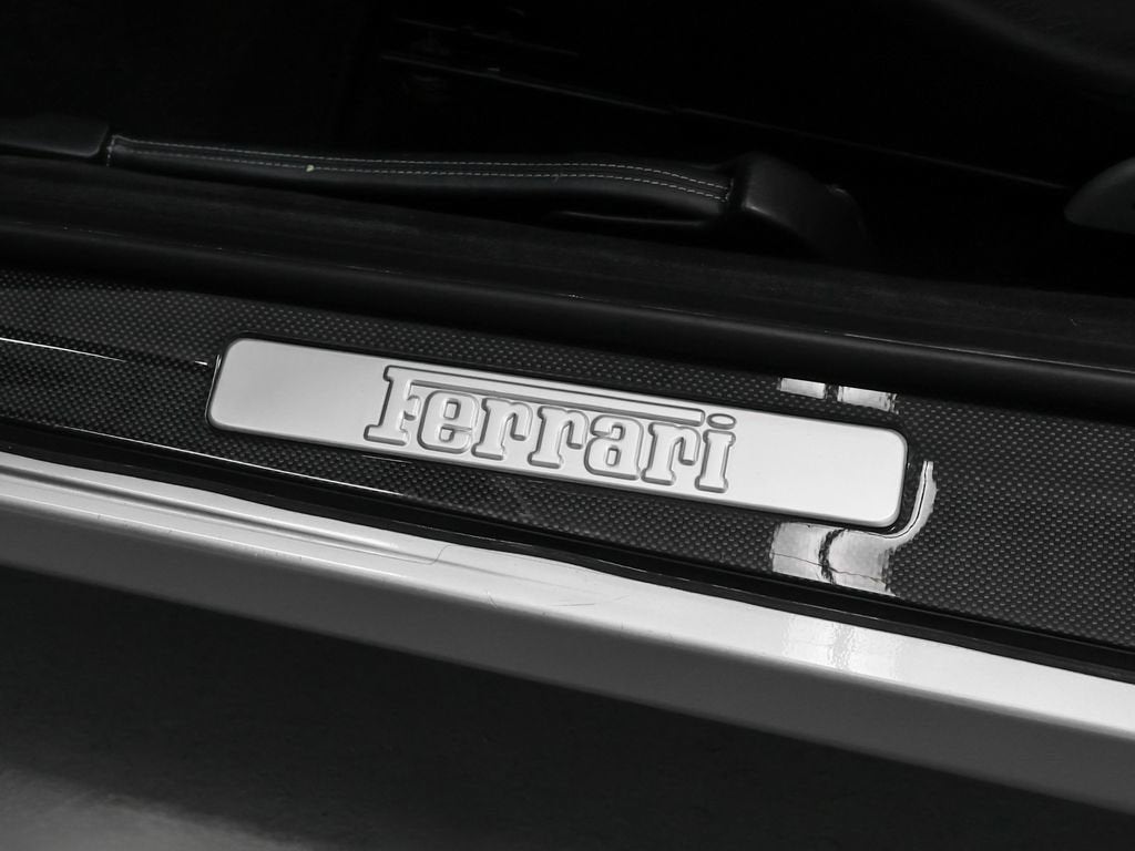 2001 Ferrari 550 Barchetta Pininfarina Maranello