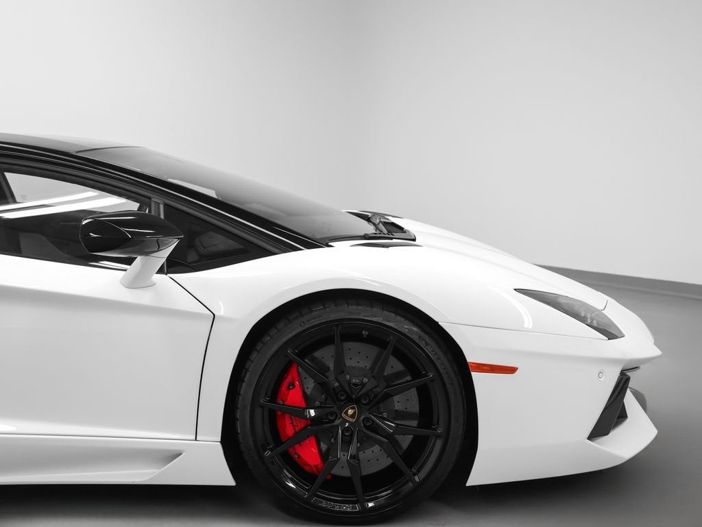 2014 Lamborghini Aventador Base