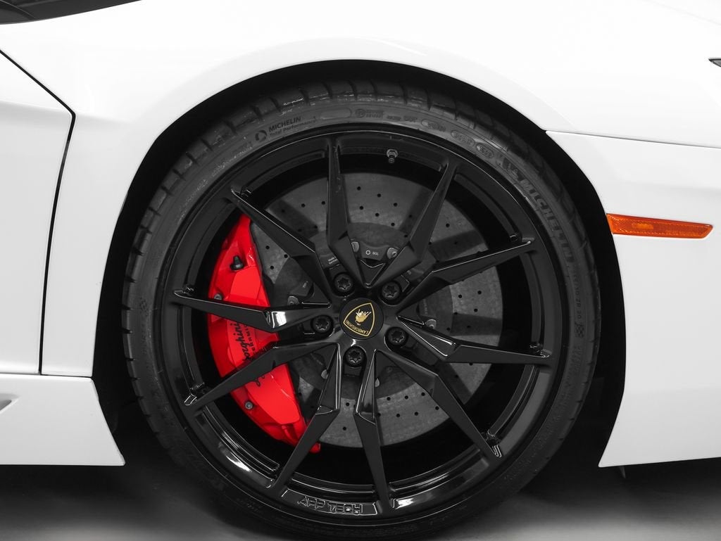 2014 Lamborghini Aventador Base