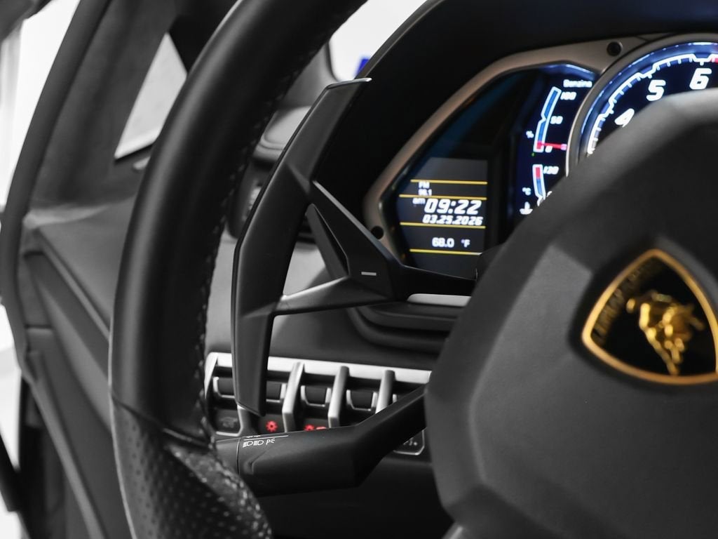 2014 Lamborghini Aventador Base