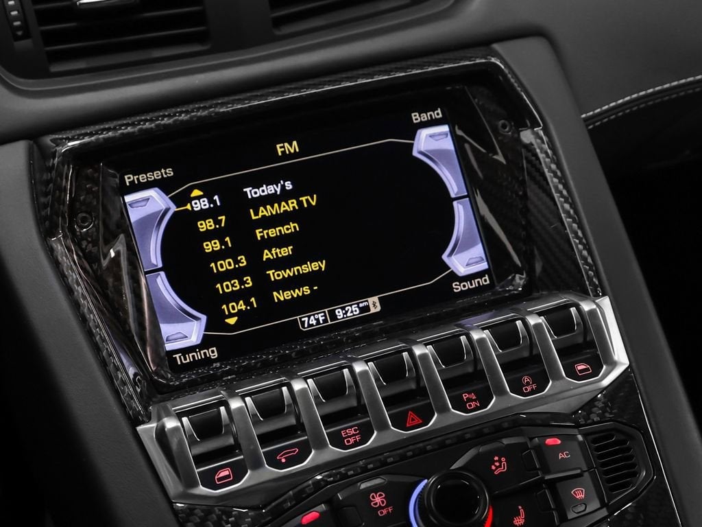 2014 Lamborghini Aventador Base